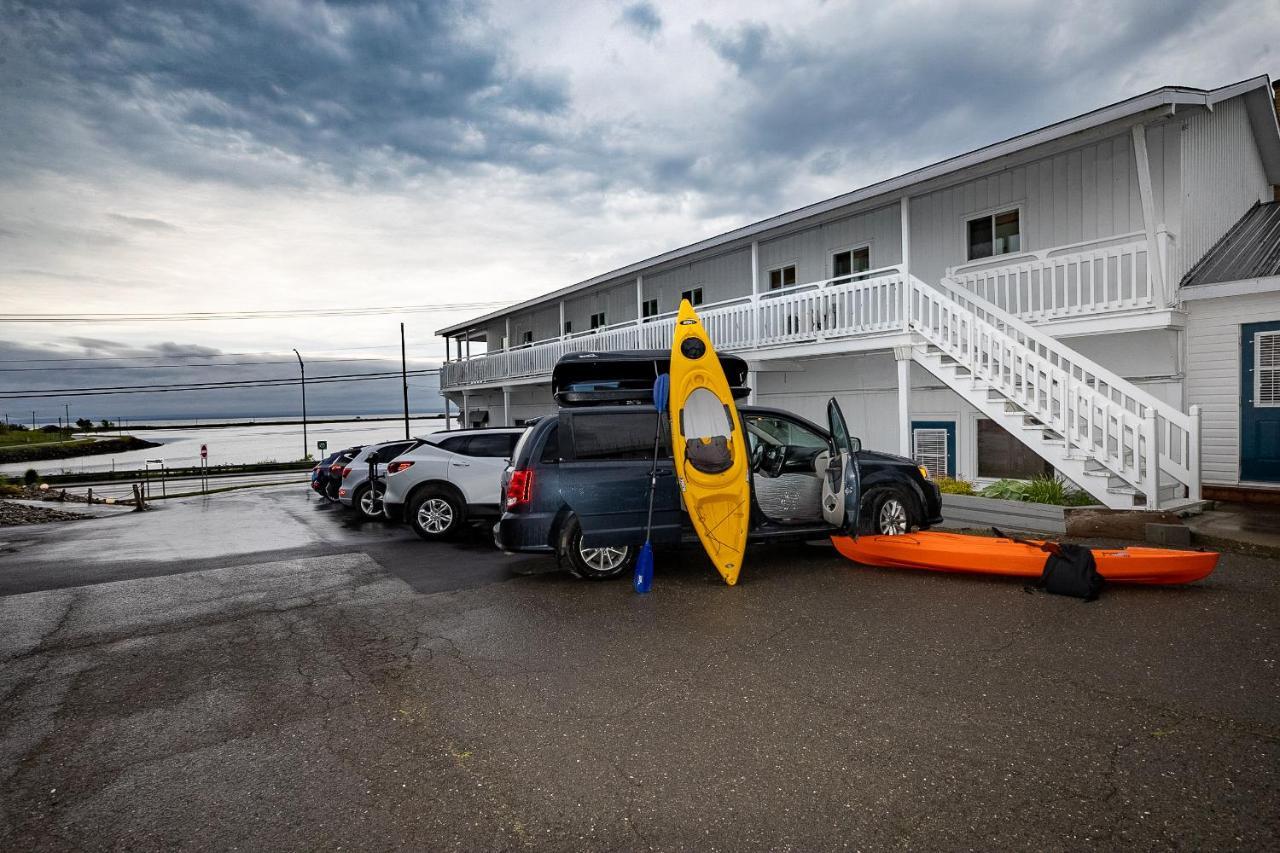 Hotel Aquamer Carleton-sur-Mer Exteriör bild