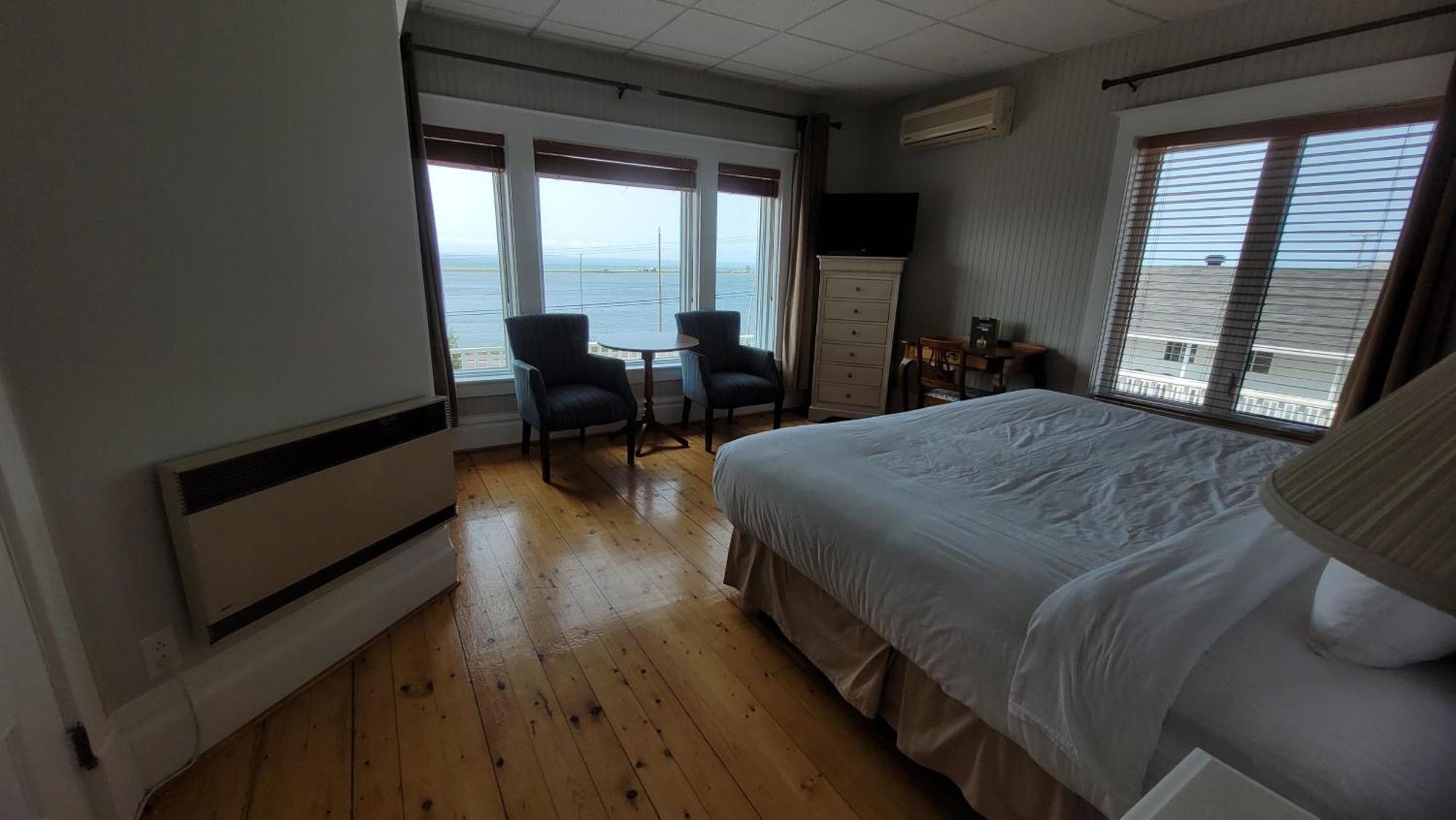 Hotel Aquamer Carleton-sur-Mer Exteriör bild