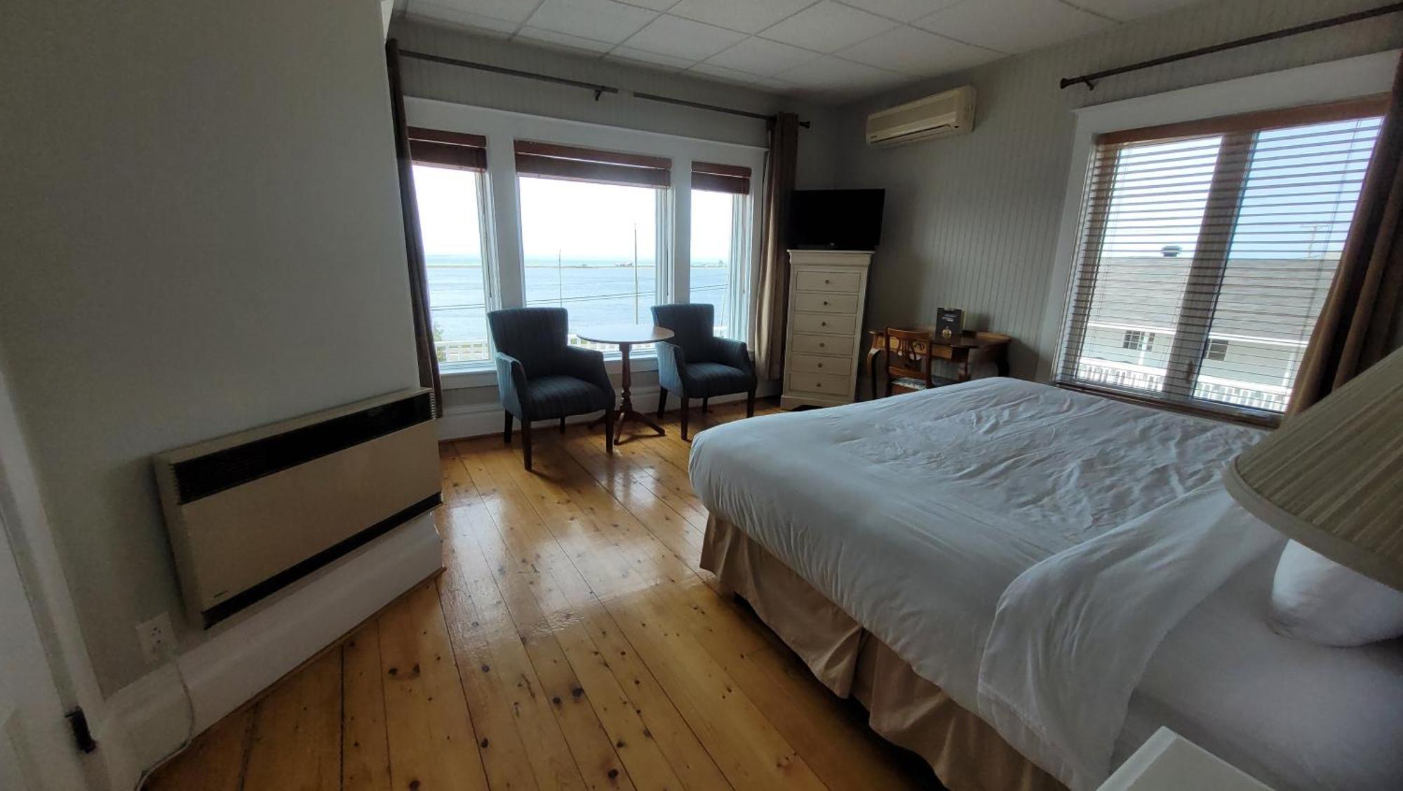 Hotel Aquamer Carleton-sur-Mer Exteriör bild